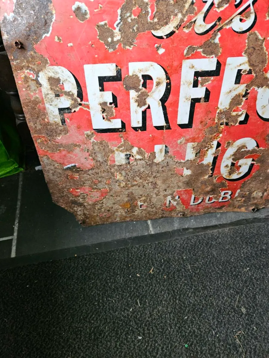 Vintage Clarkes Plug Tobacco Dublin - Image 4