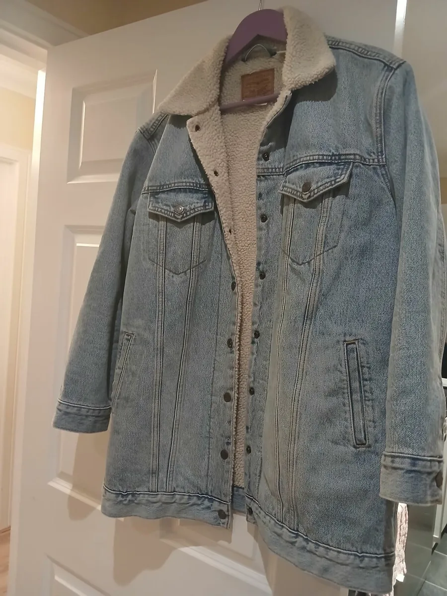 Levi's jacket - Image 2