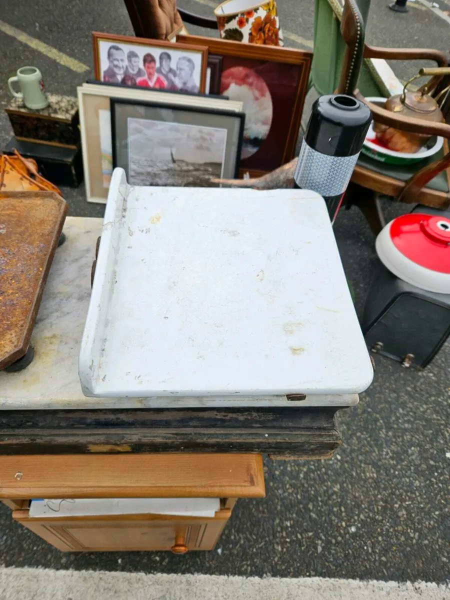 Vintage Antique Shop Weighing Scales - Image 4