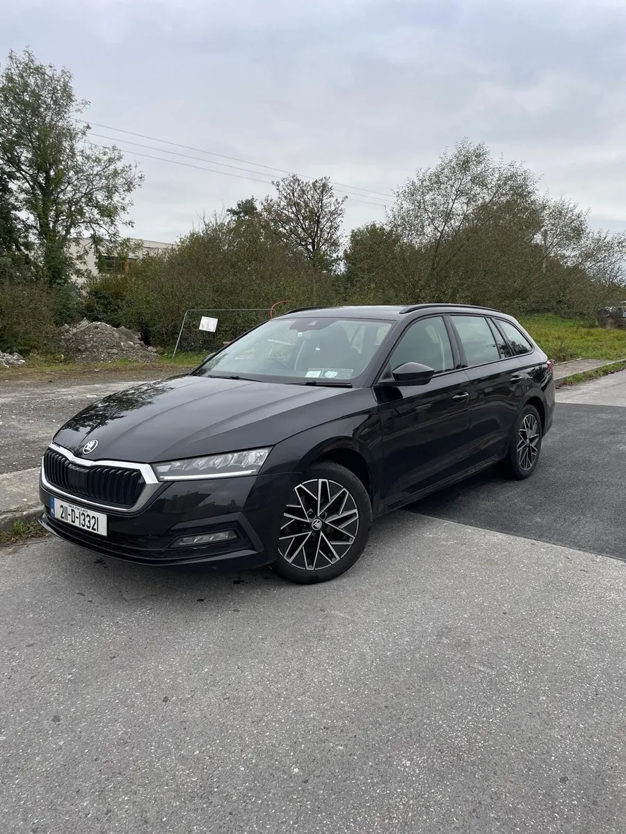 2021 Skoda Octavia 2.0 TDI NCT 2027 New Belt - Image 1
