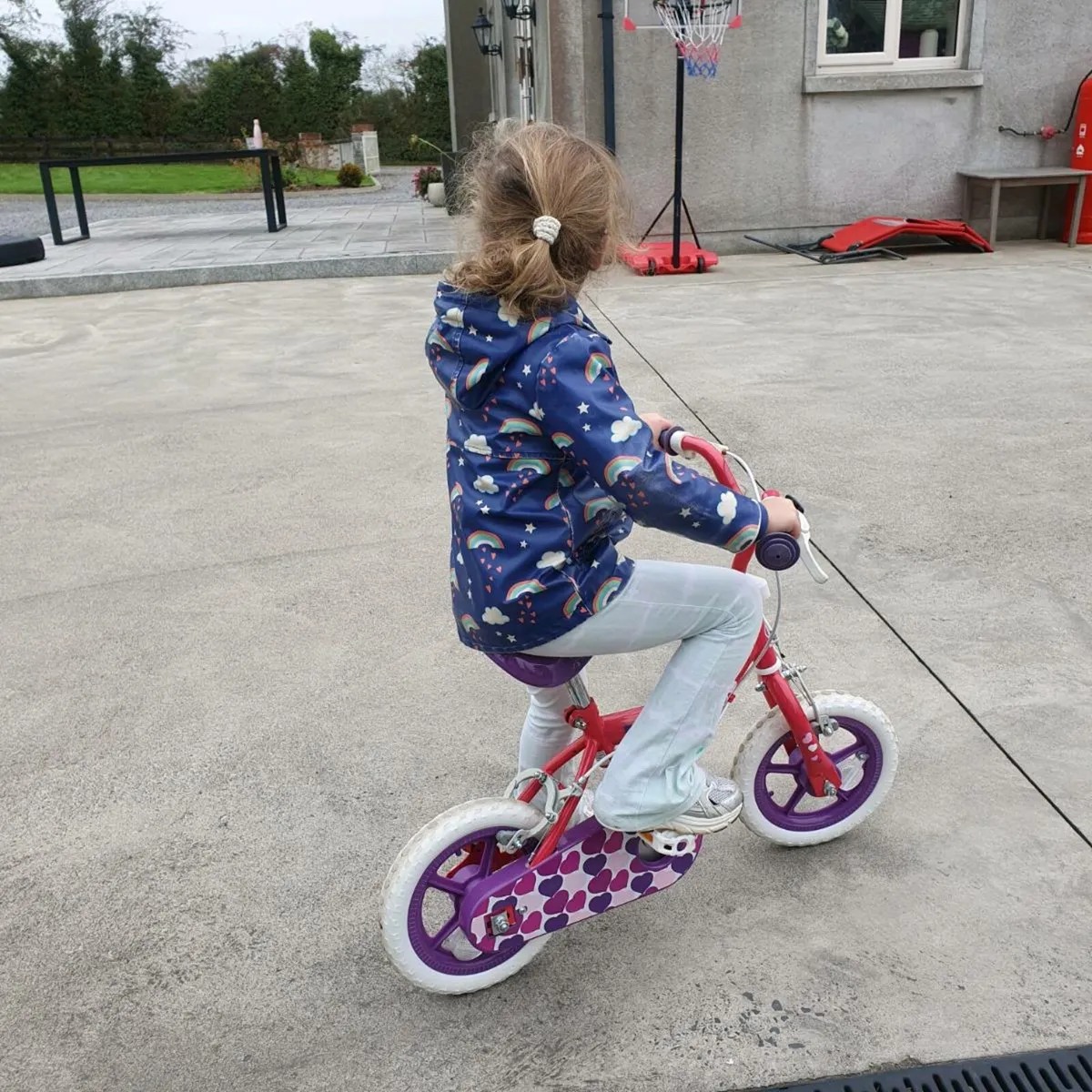 Kids 12inch bike - Image 4