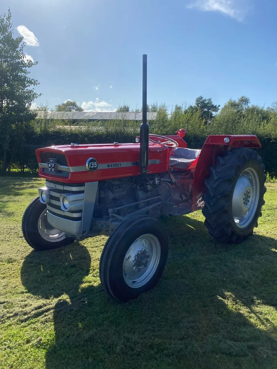Massey Ferguson 135 - Image 1
