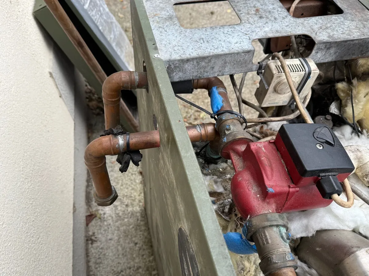 WarmFlow  Condensing Oil boiler  90-120 btu - Image 4
