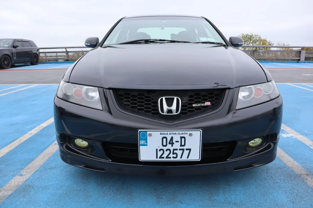 2004 Honda Accord Euro R - Image 3