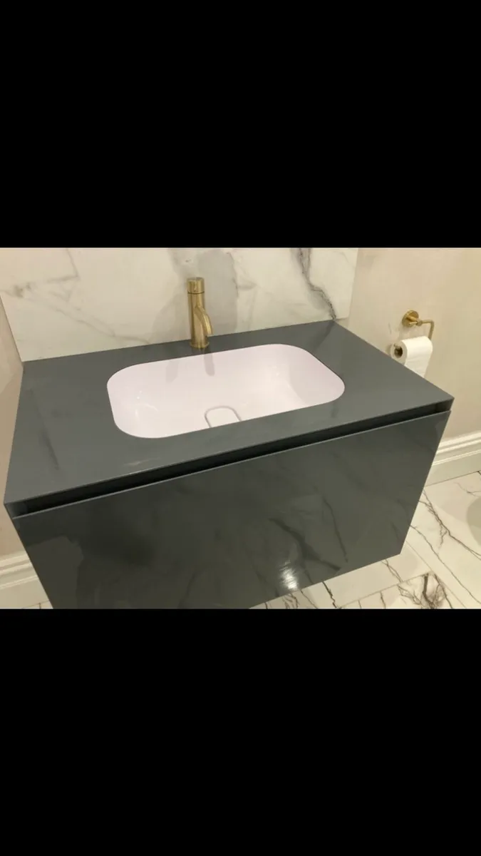 Sink Unit - Image 1
