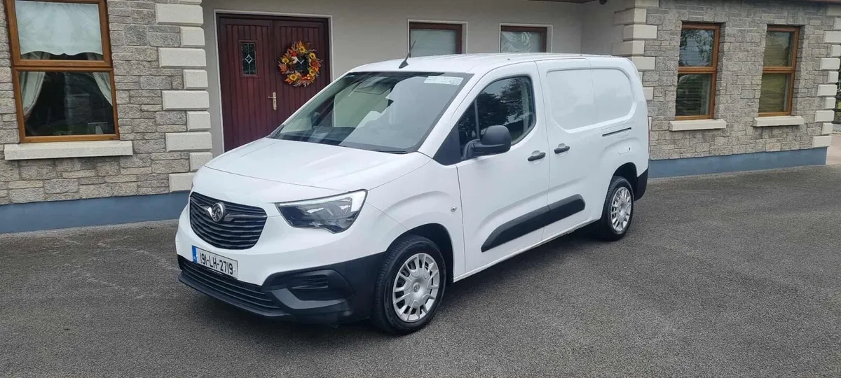 191 Vauxhall Combo LWB - Image 1