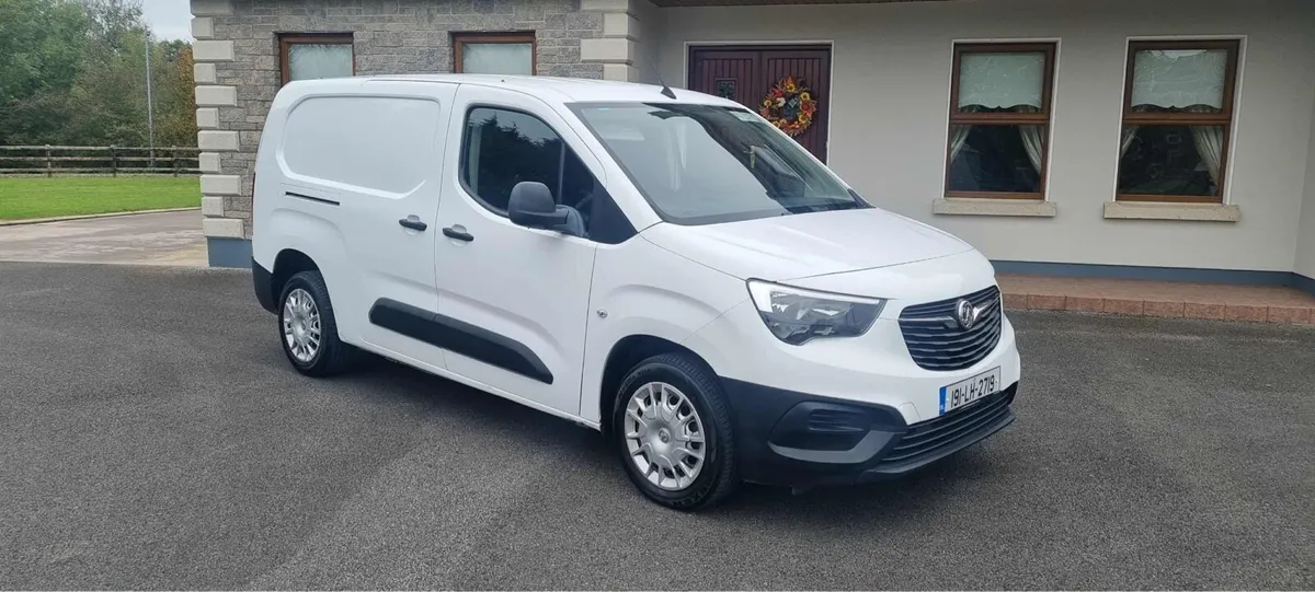 191 Vauxhall Combo LWB - Image 4