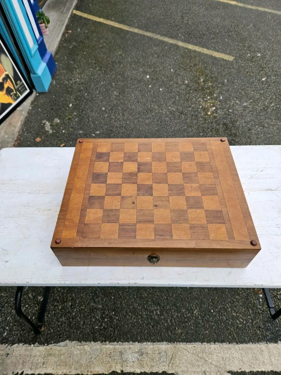 Vintage Retro Games Table Chess Etc - Image 2