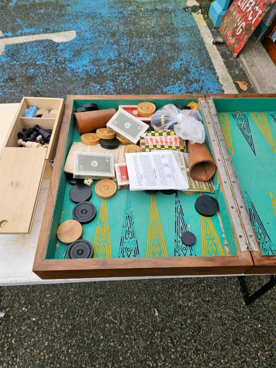 Vintage Retro Games Table Chess Etc - Image 4