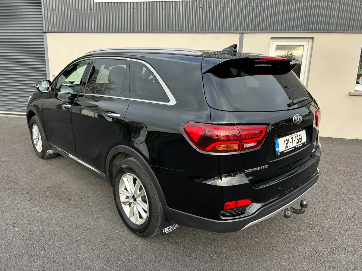 181 Kia Sorento K2 2.2 CRDI 200BHP - 7 Seater - Image 3