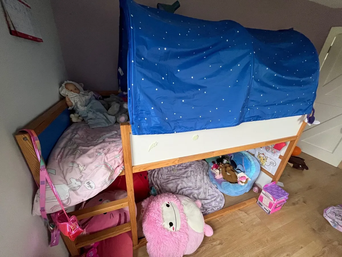 Child’s reversible single bed - Image 3