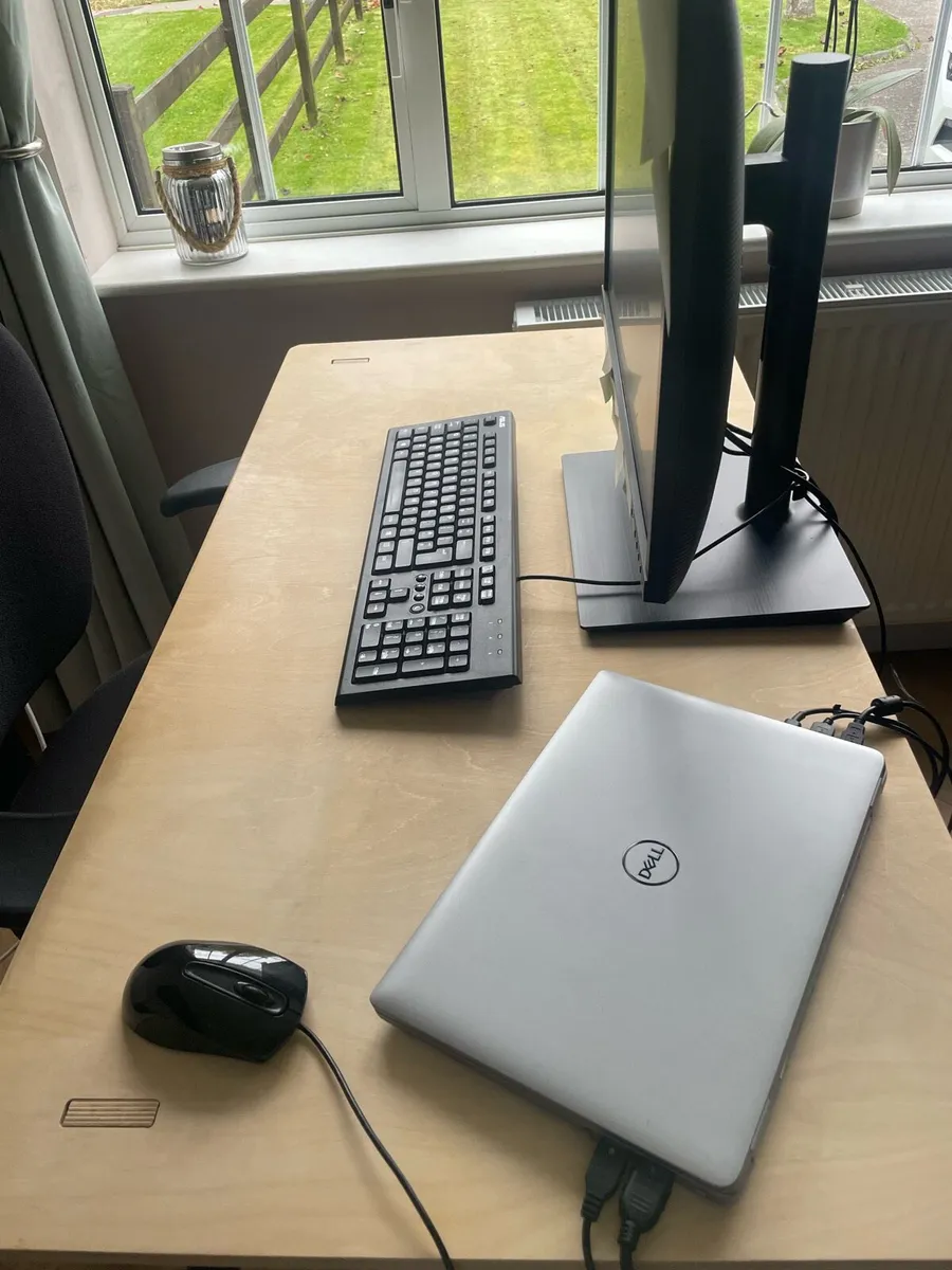 Desk - Image 1