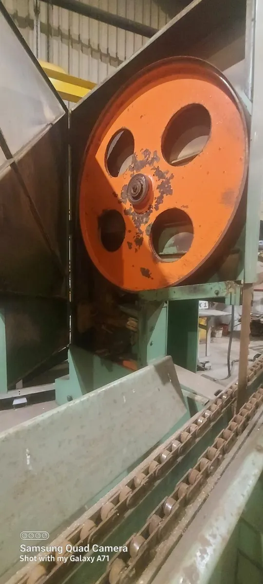 Log splitting saw - Image 3