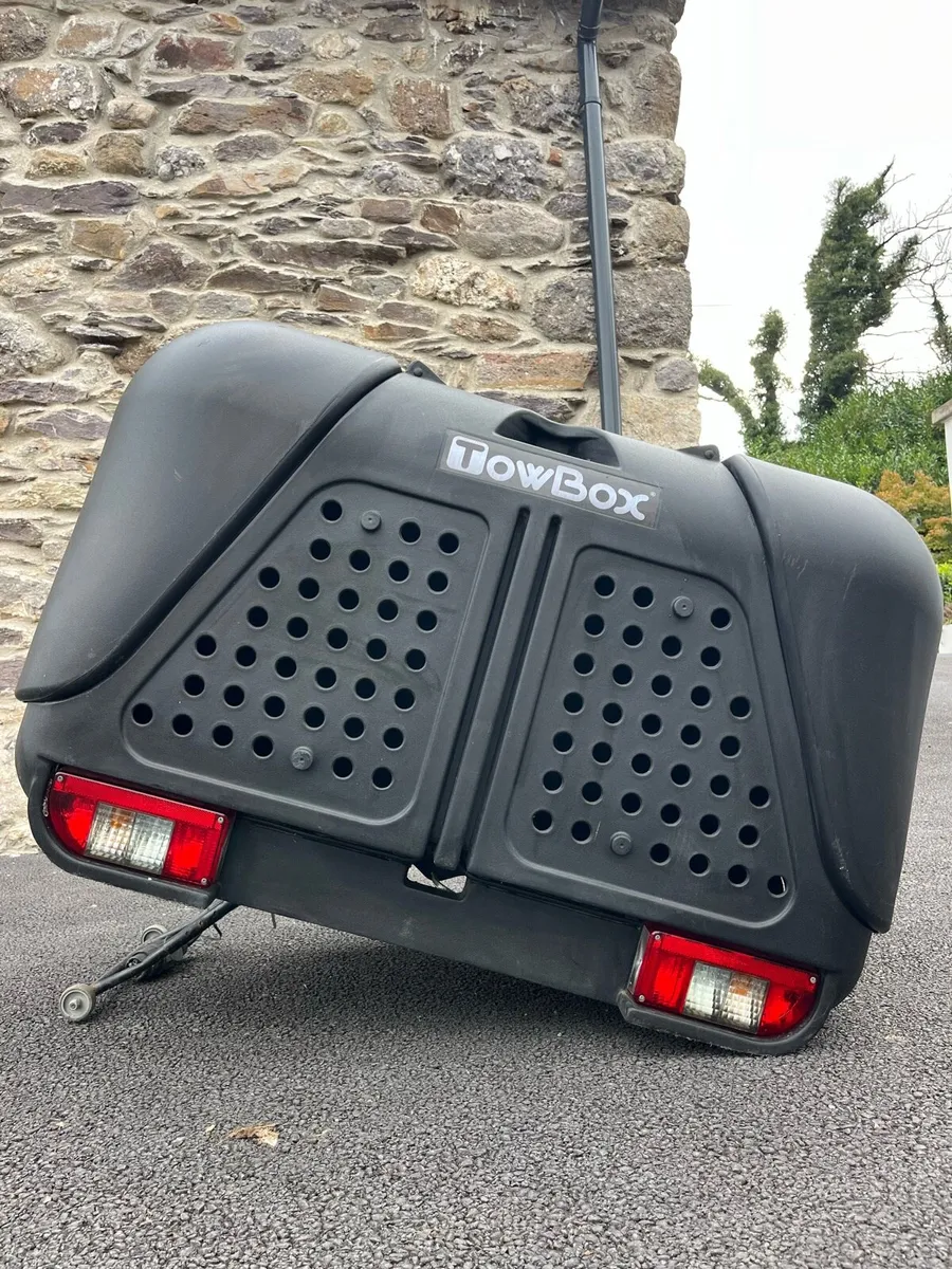 Dog Trailer - TowBox V2 390L Urban Black - Image 1