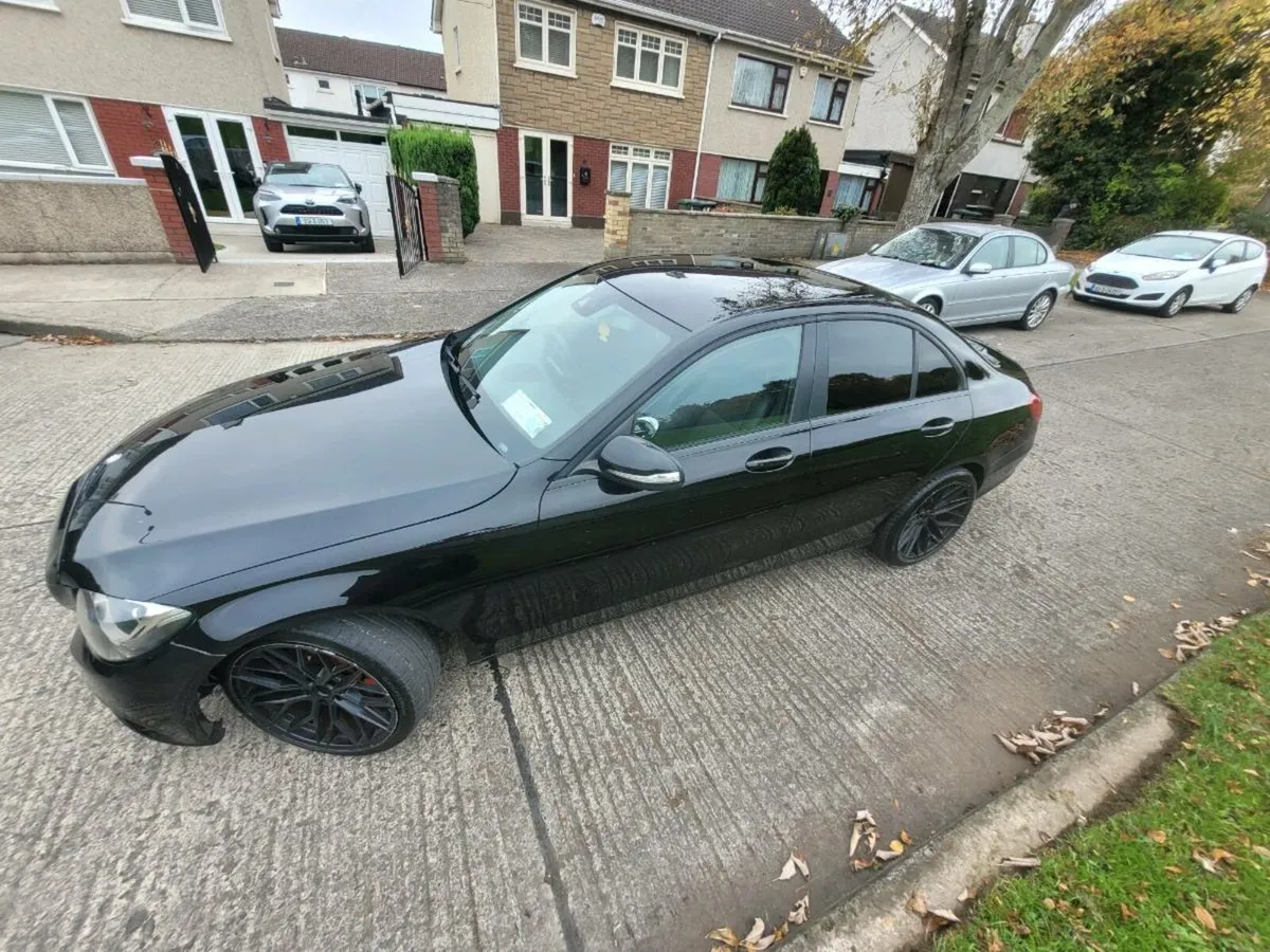 2014 Mercedes C220 - Image 3