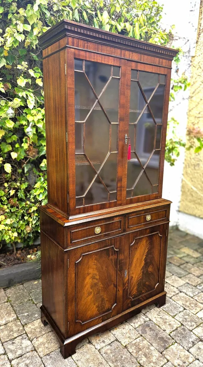 Mahogany Display Bookcase - Image 2