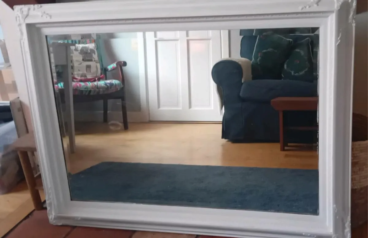 Large mirror - Image 1