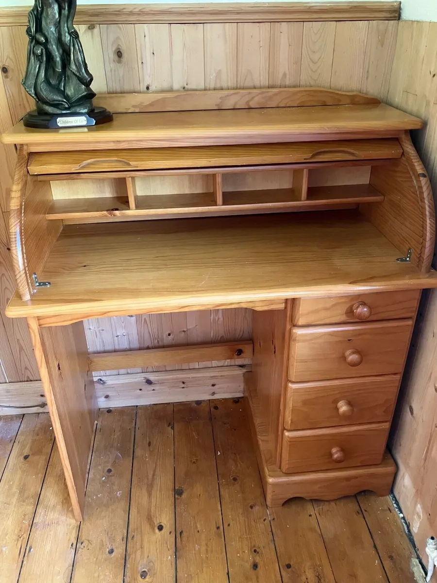 Office desk - Image 2