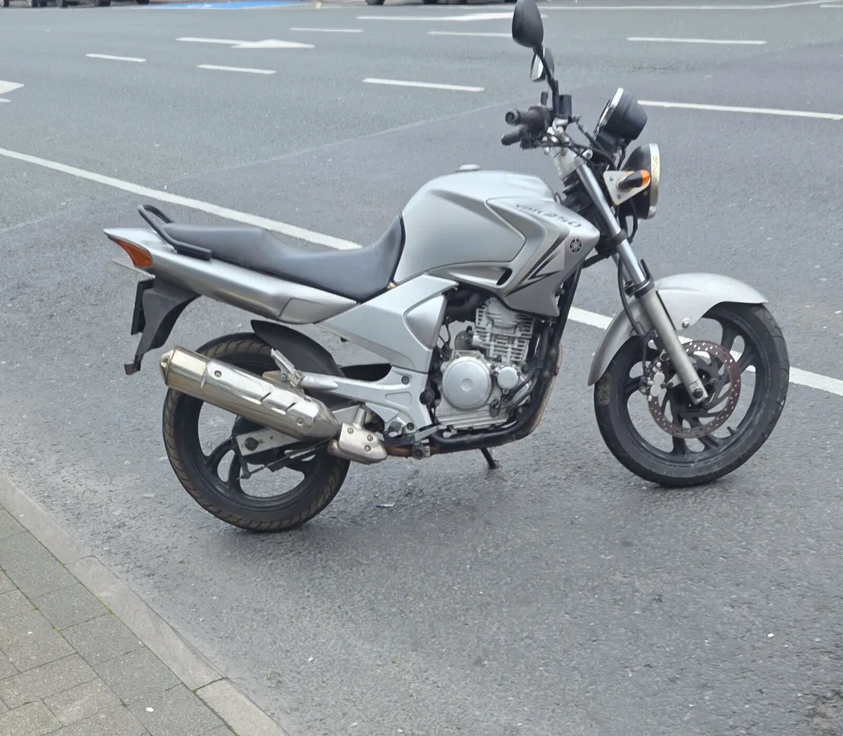 Honda YBR 250