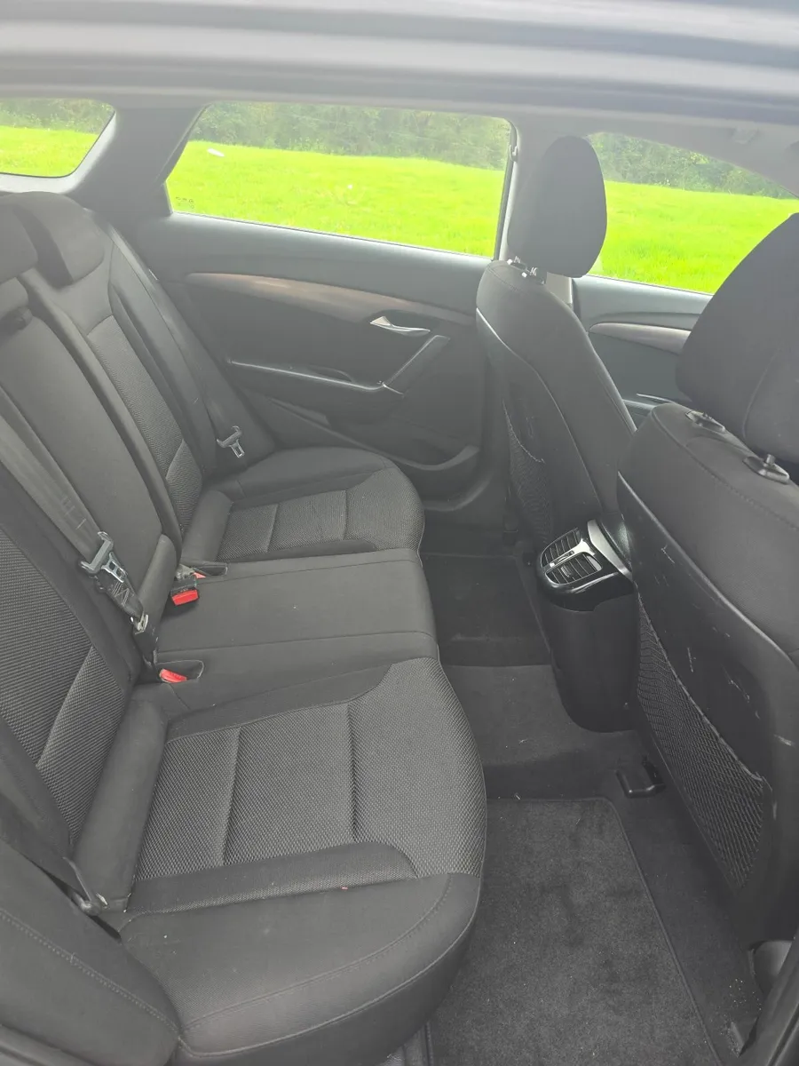 Hyundai i40 2013 - Image 4