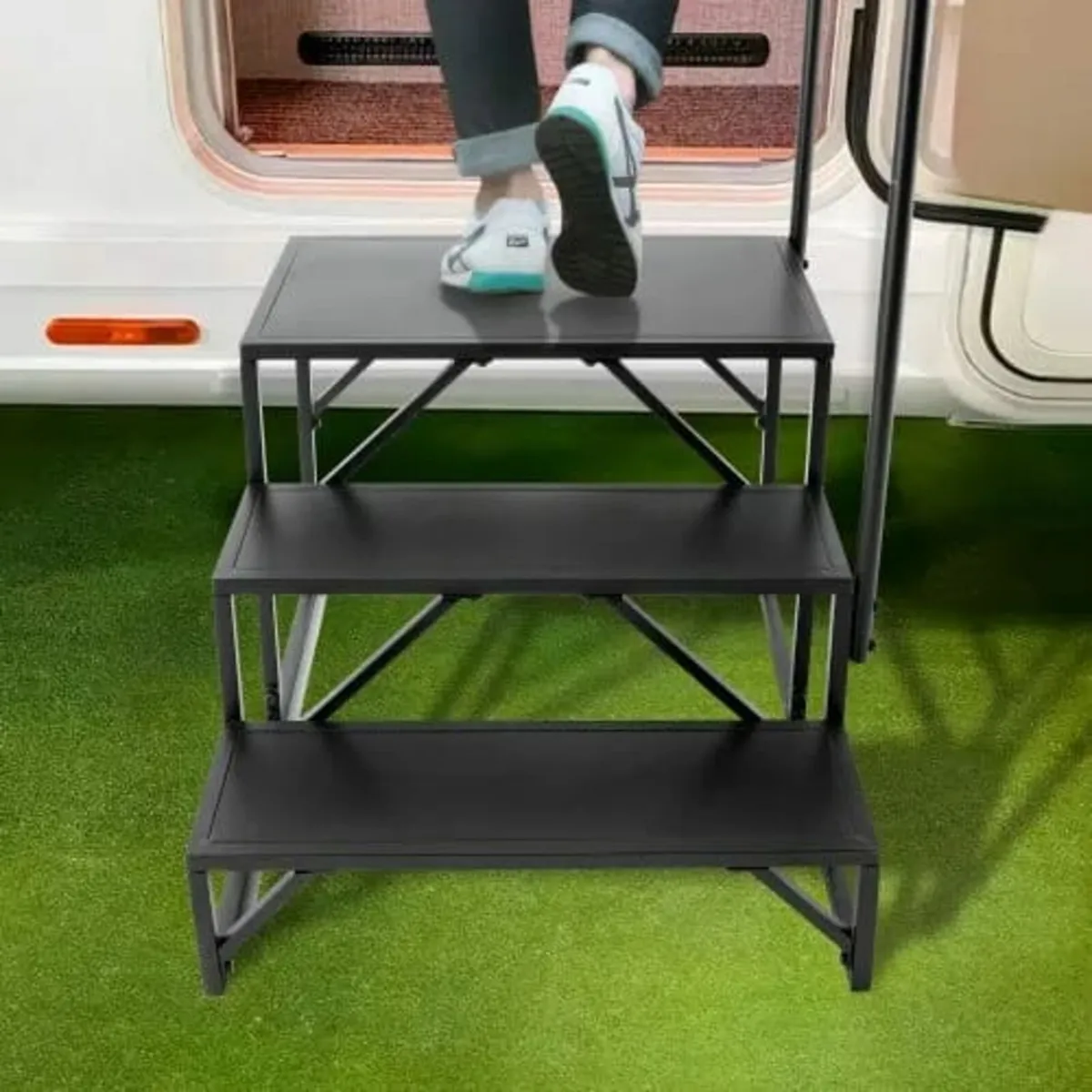 RV Steps, 3-Step RV Stairs, 440 LBS/199.6 kg Load - Image 3