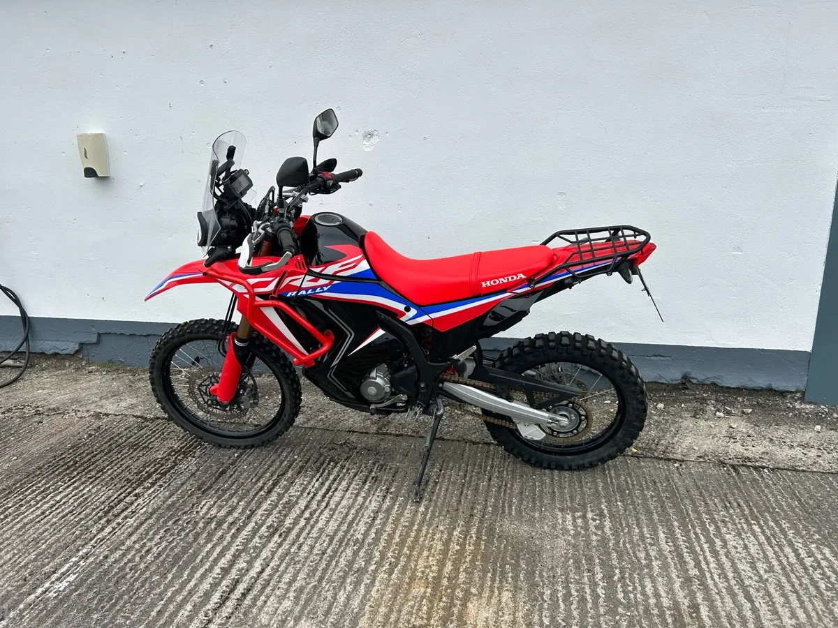 Honda CRF 300 Rally - Image 2