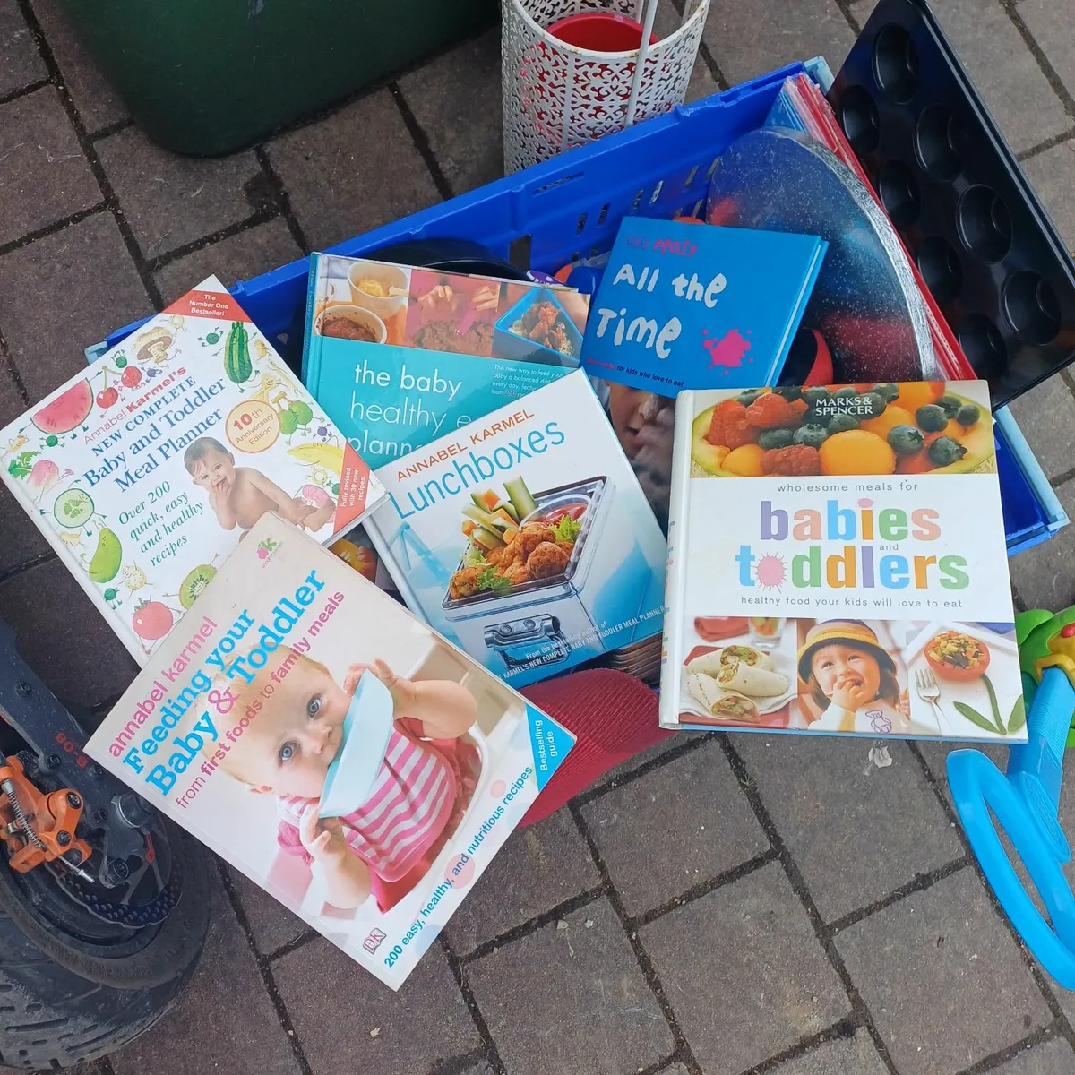 Baby weaning books