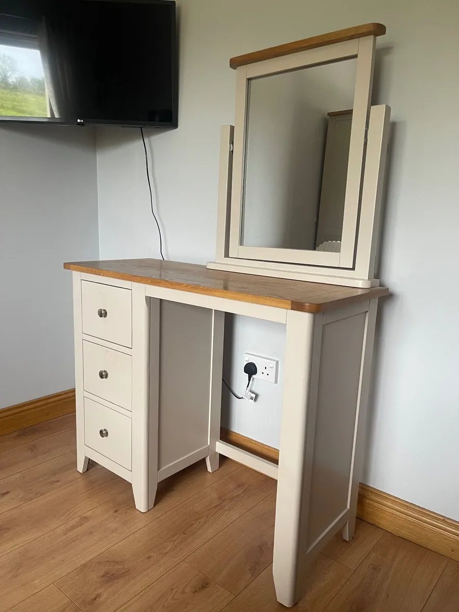 Bedroom Furniture - Image 4