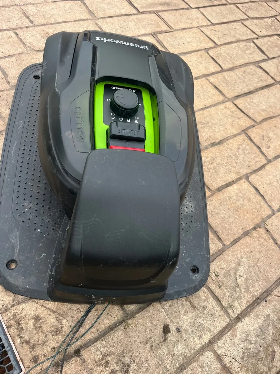 Robotic mower. - Image 3