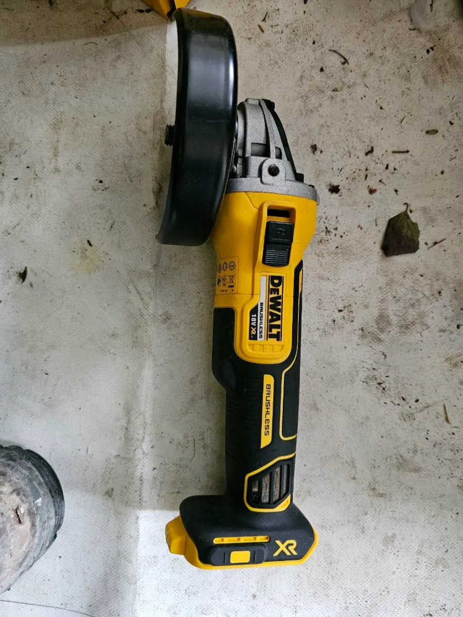Dewalt grinder. XR - Image 1