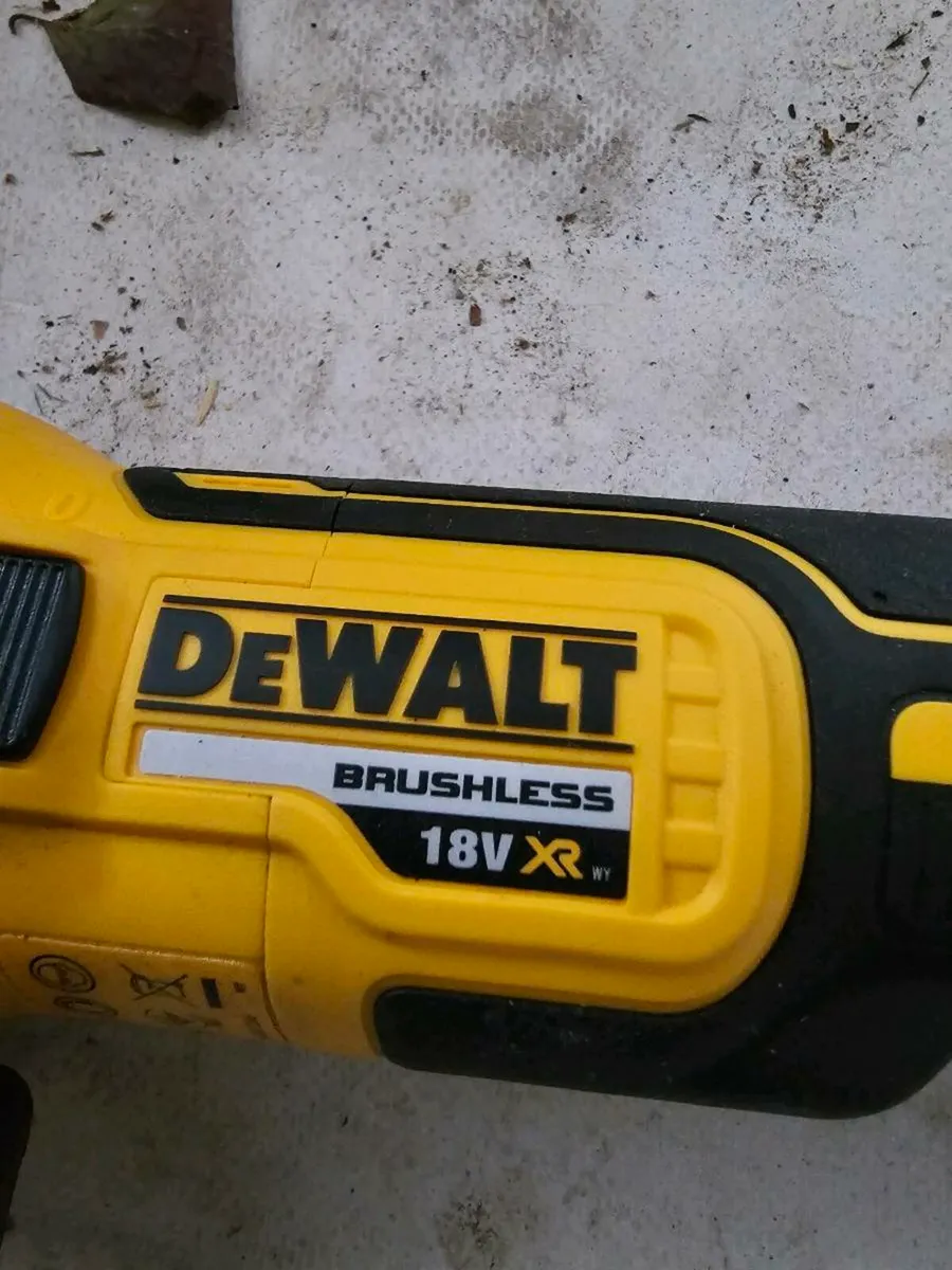 Dewalt grinder. XR - Image 4