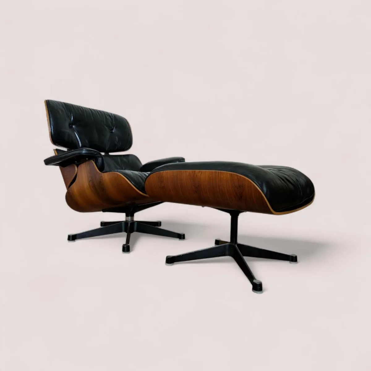 Herman Miller Eames Lounge Chair & Ottoman - Image 1
