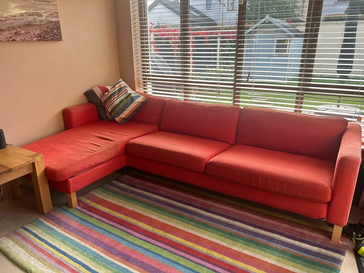 Red Sofa & Stripped mat - Free to take away