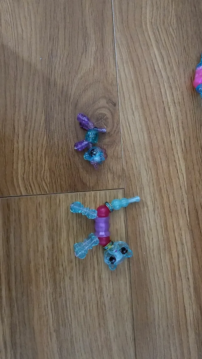 Twistypets girls 11 piece set - Image 3