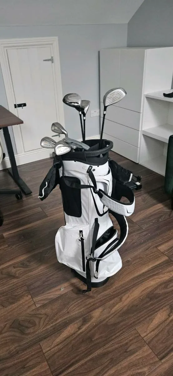 FAZER golf clubs and bag - Image 2