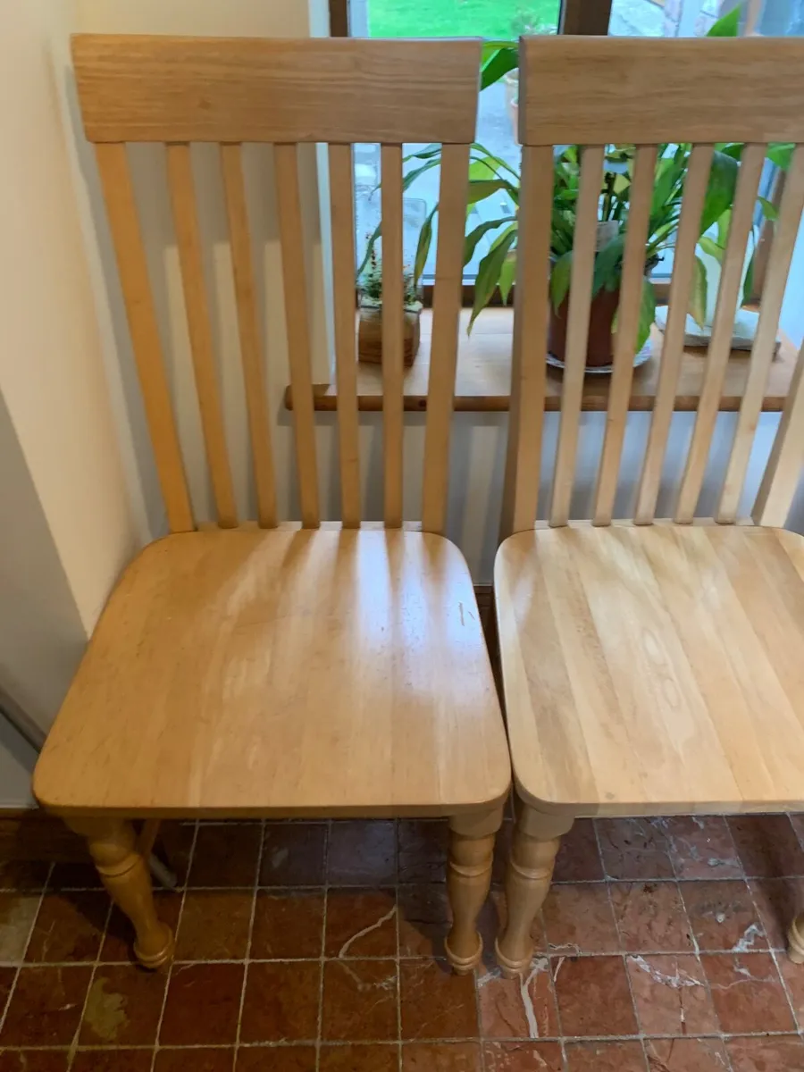 Kitchen chairs - Image 2