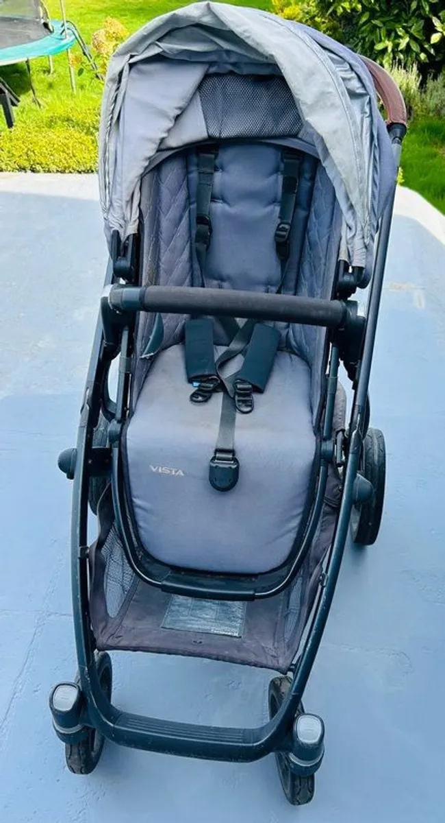 uppababy vista  buggy with bassinet - Image 2
