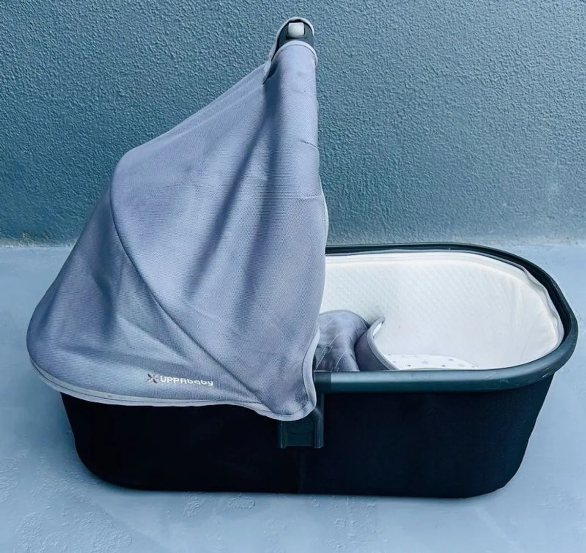 uppababy vista  buggy with bassinet - Image 4