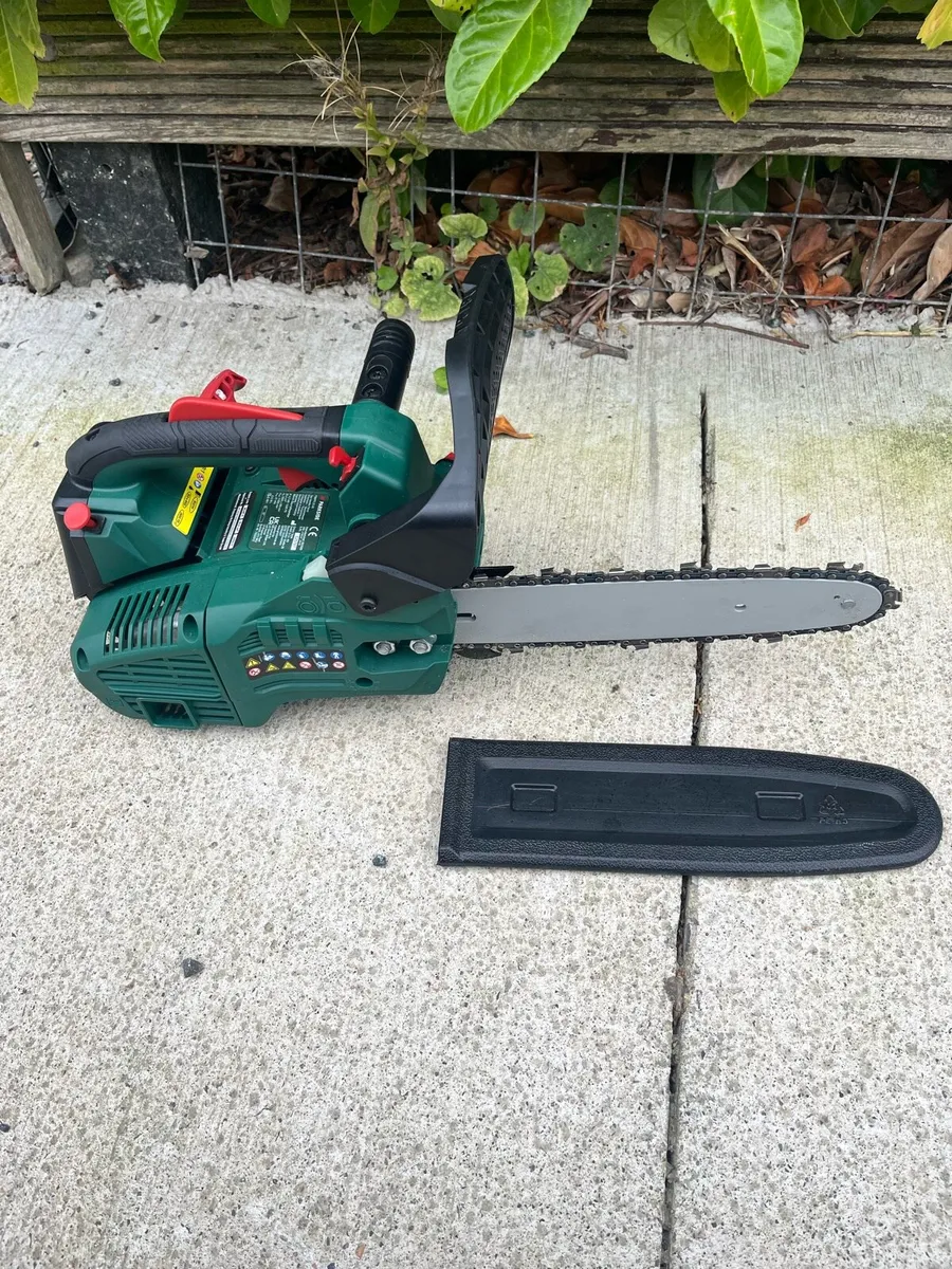 Chainsaw - Image 1