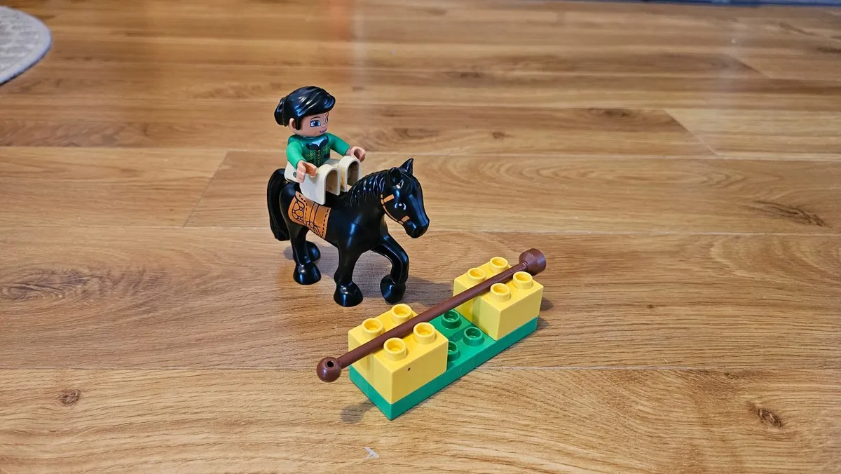 Kids horse Duplo set - Image 3