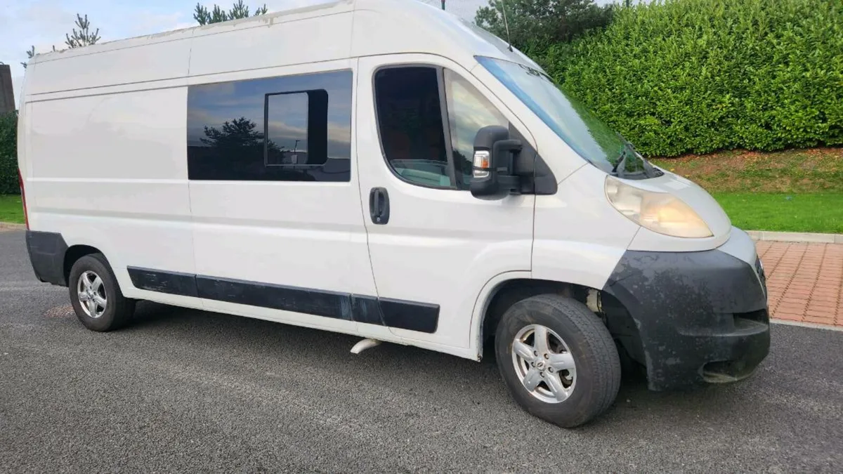 2010 Ducato 3.0L CREWCAB/CAMPER - Image 2