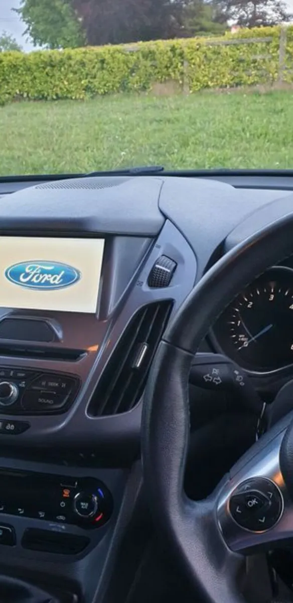Ford transit connect - Image 3