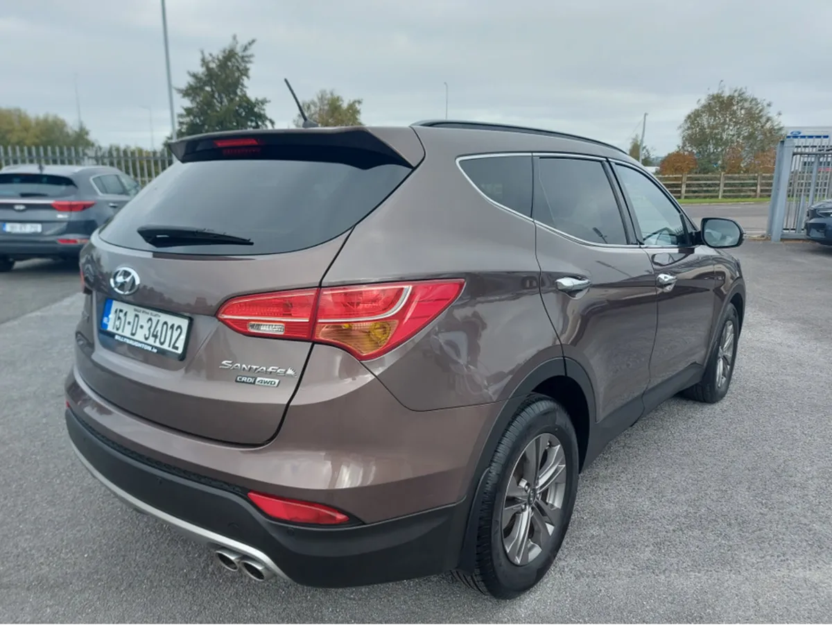 Hyundai Santa Fe 2.2 4WD EXECUTIVE 4DR AUTO - Image 4
