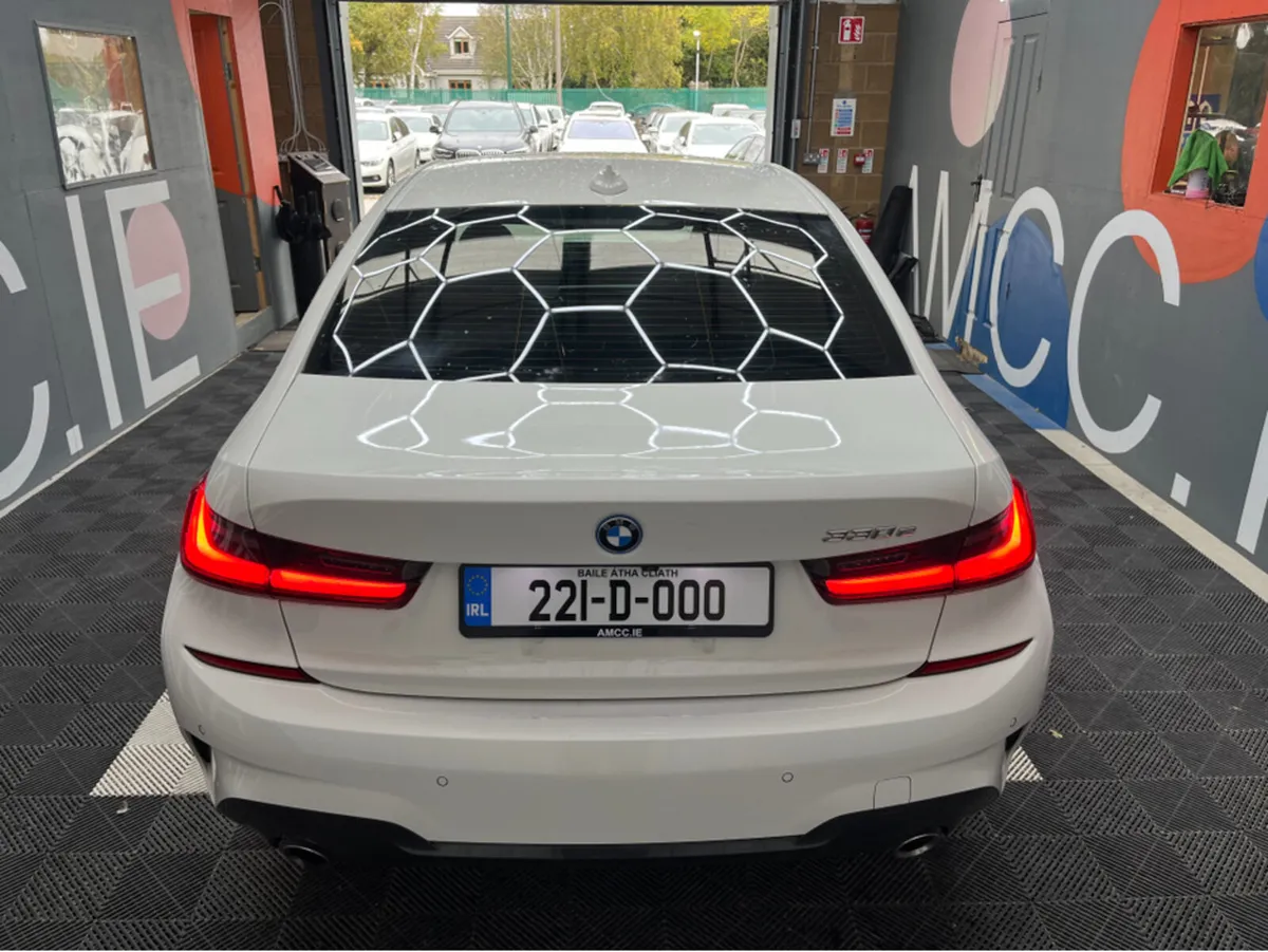 BMW 3-Series €35950! 2022 BMW 3 SERIES 330E M-SPOR - Image 3