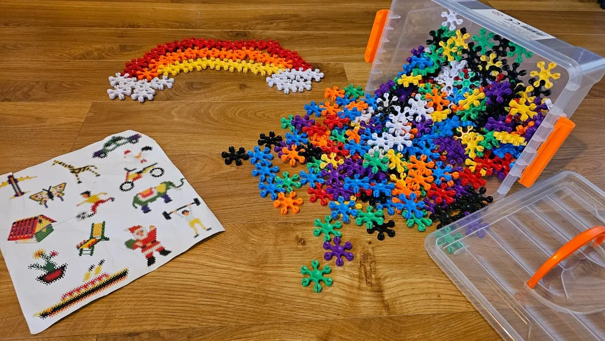 Kids skill builders with box - Image 1