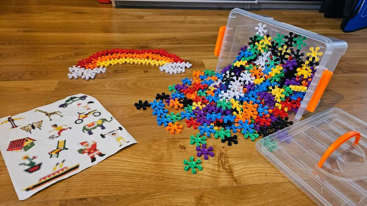 Kids skill builders with box - Image 3