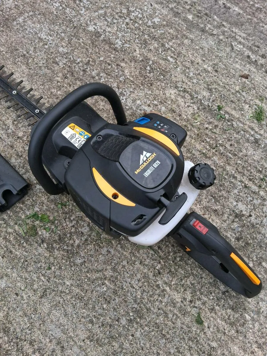 Mcculloch ergolite 6028 hedge trimmer - Image 4