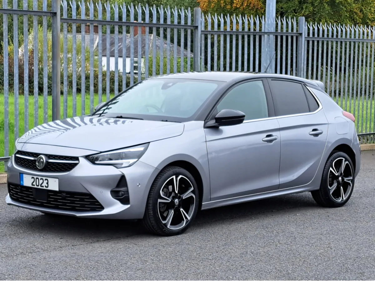 Opel Corsa ULTIMATE 1.2TURBO 130BHP 8 SPEED AUTOMA - Image 4