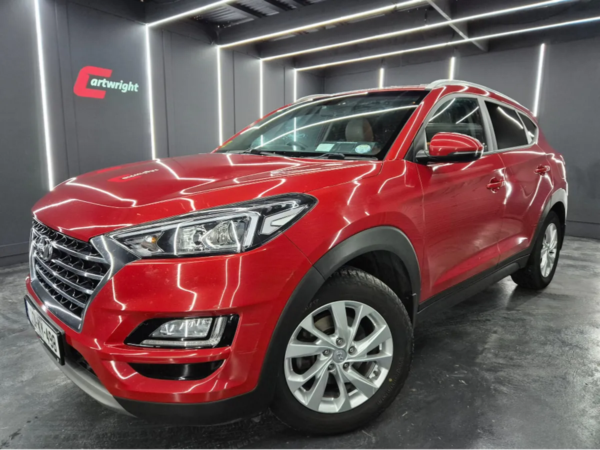 Hyundai Tucson IX35 EXECUTIVE 1.6 5DR DIESEL - Image 1
