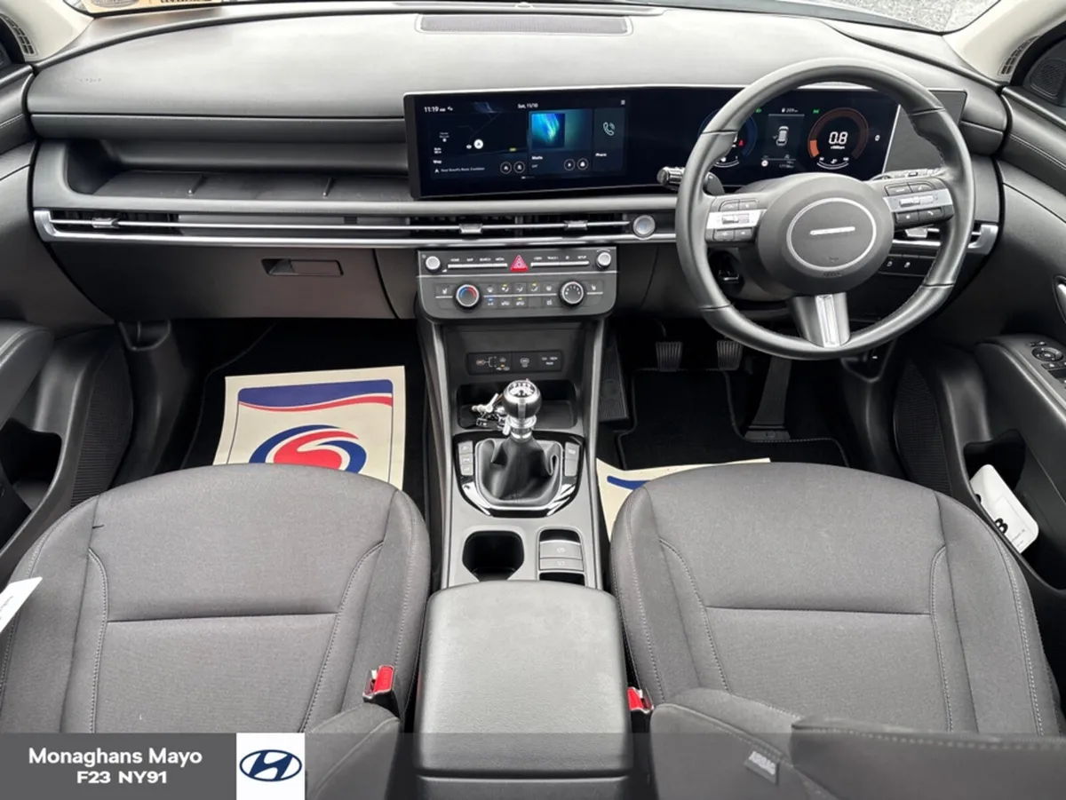 Hyundai Tucson COMFORT PLUS DIESEL 5DR - Image 2